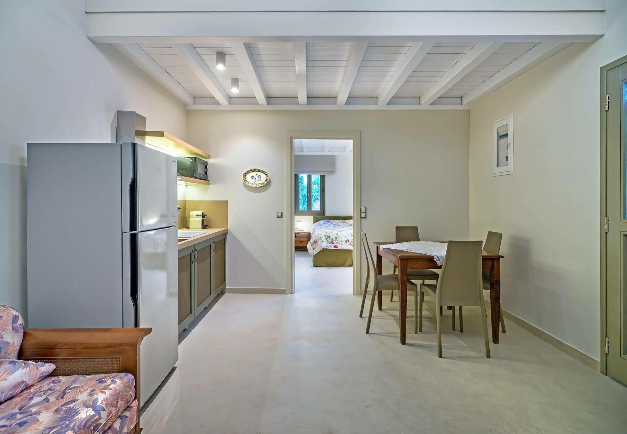 Belvedere Andros Batsi  Exterior photo
